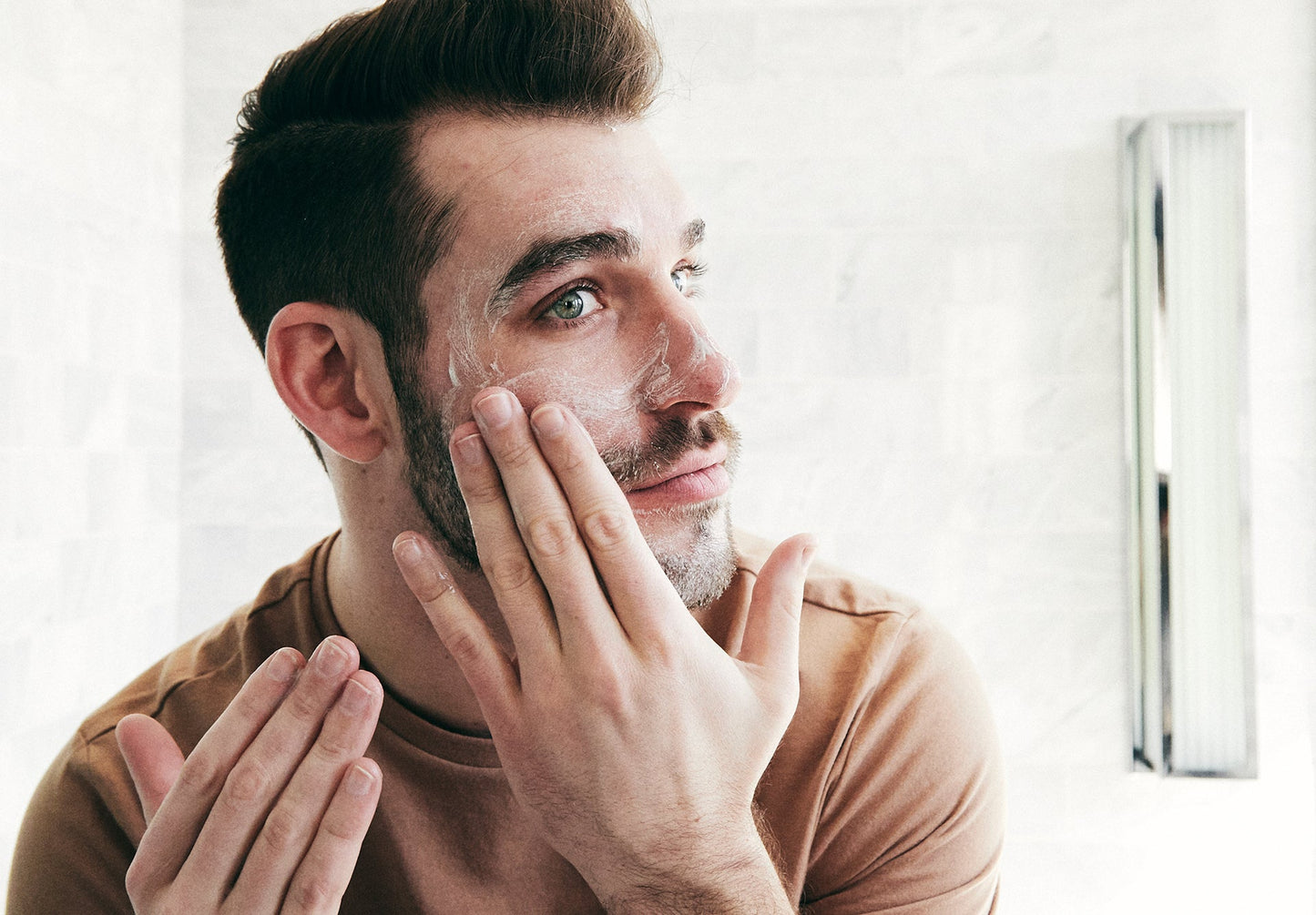 Daily Defense Face Moisturizer with SPF 20 for Men